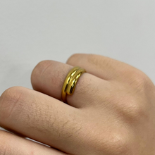 Lois Lane Ring